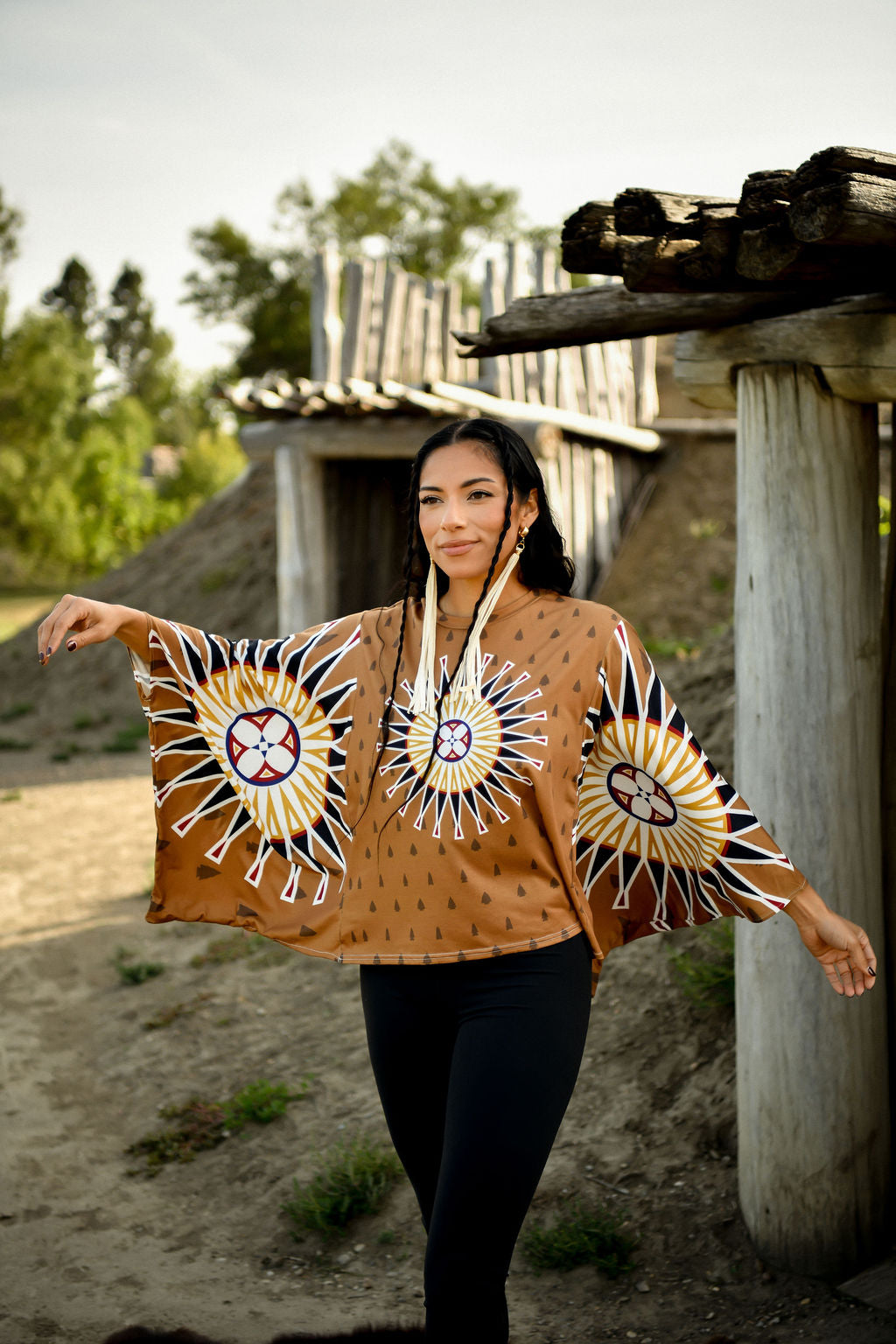Warbonnet Arrowhead Poncho Top