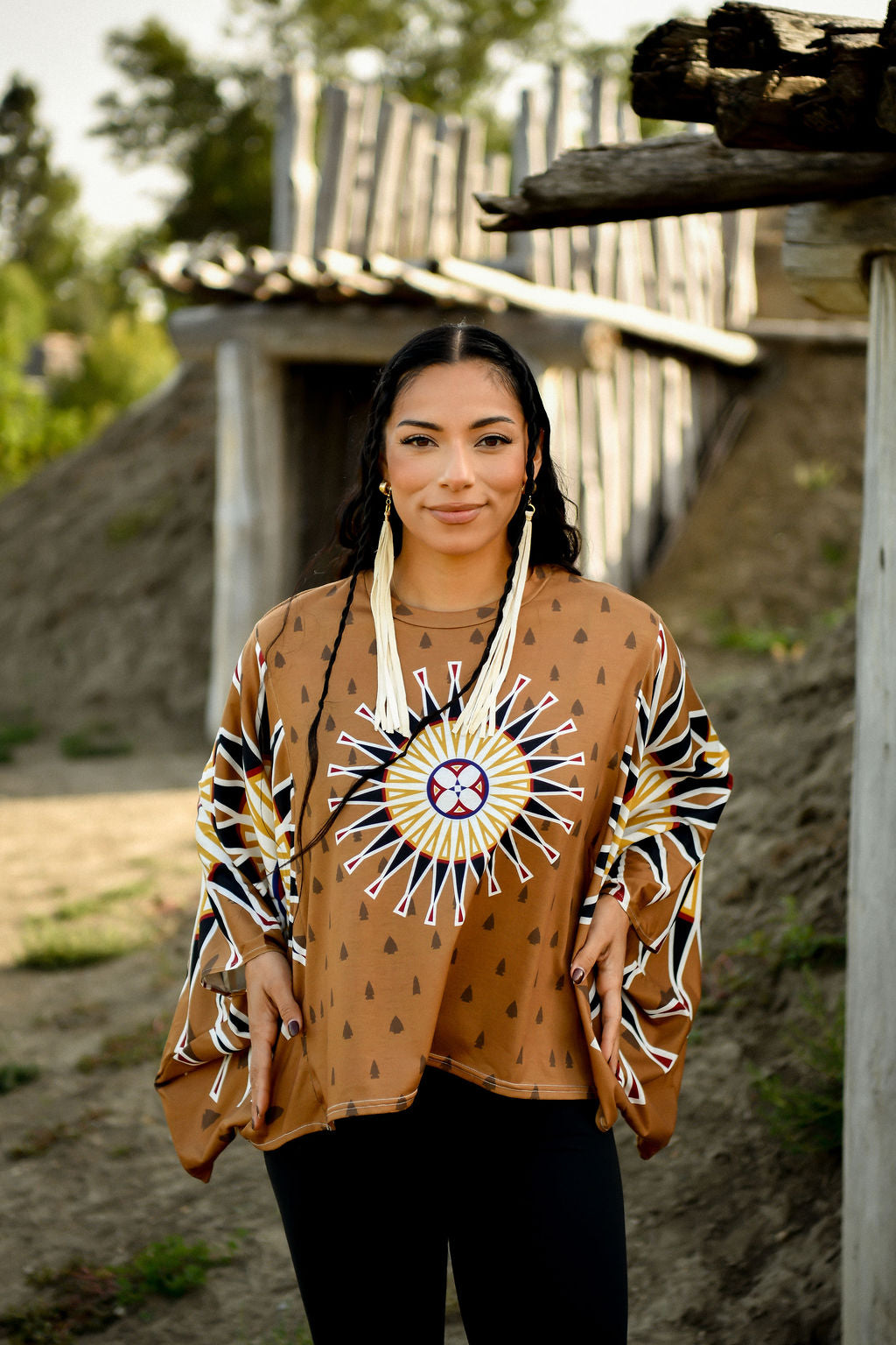 Warbonnet Arrowhead Poncho Top
