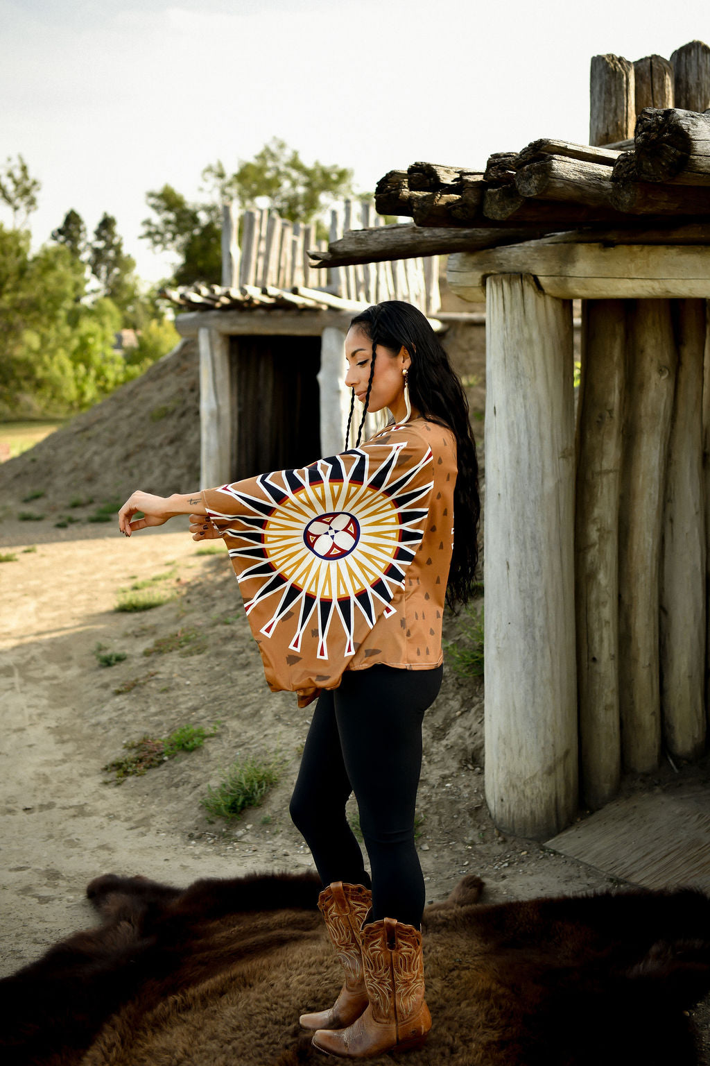 Warbonnet Arrowhead Poncho Top