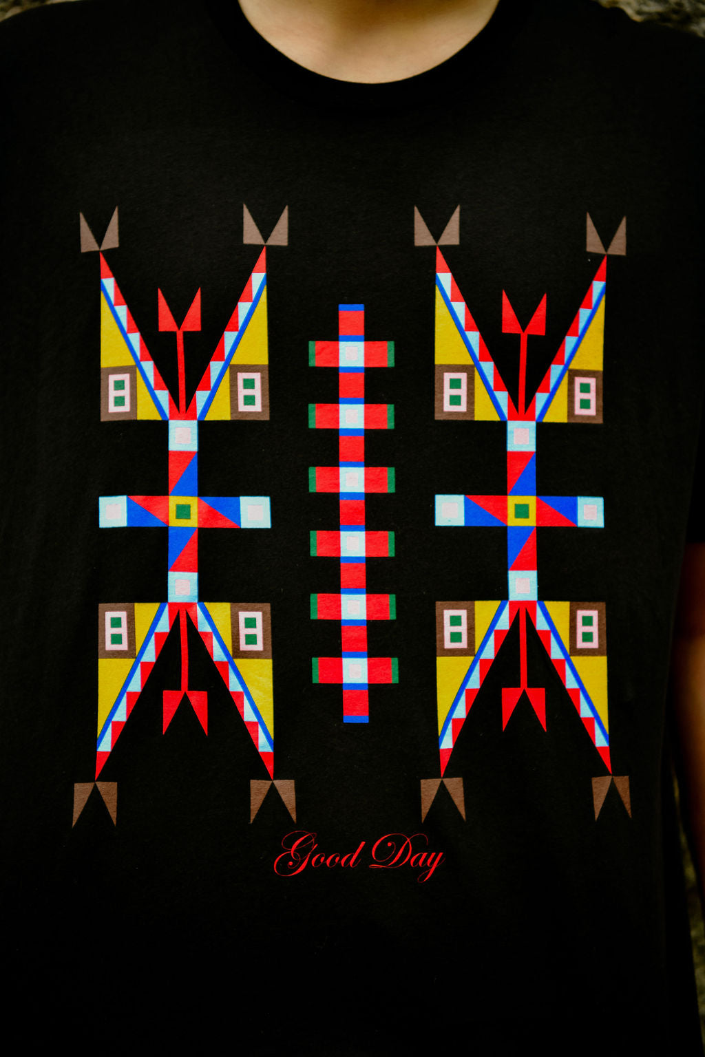 Geometric Design Tee - Black