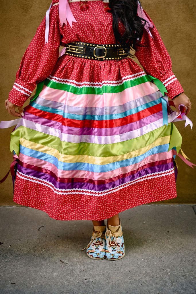 Red Floral Calico Original Ribbon Skirt & Top – Lauren Good Day