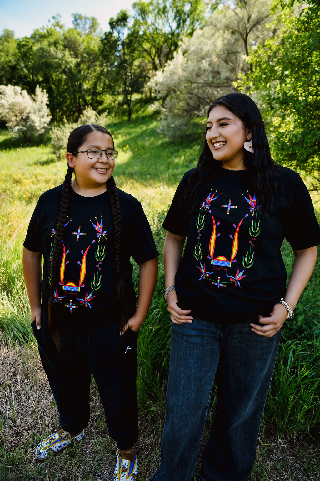 Hehaka Cikala Floral Tee