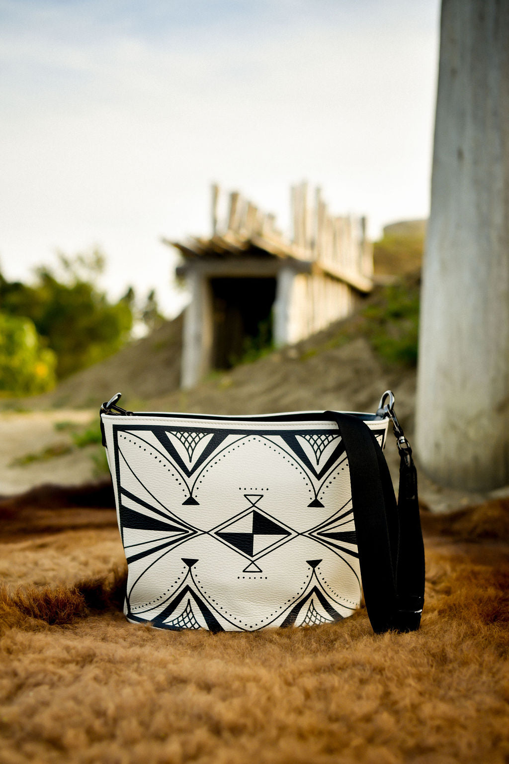 Parfleche Lines Leather Crossbody (Made to Order)